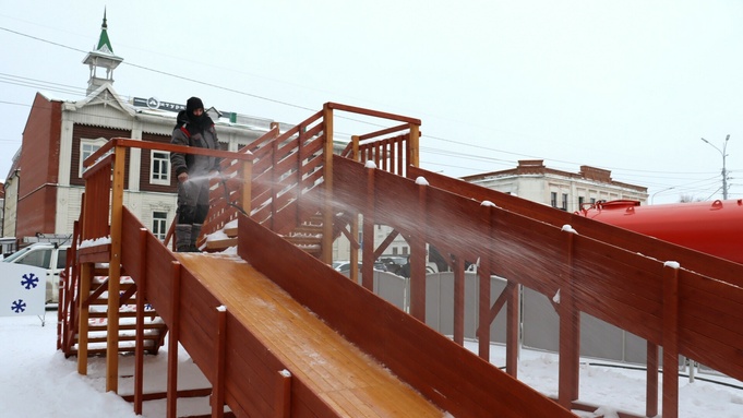 Горка  для катания / Фото: Лилия Болатаева
