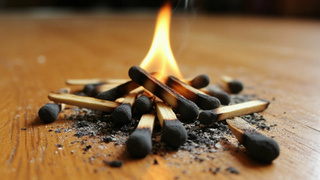 Спички / Изображение сгенерировано shedevrum.ai / amic.ru