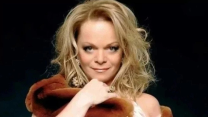 Лариса Долина / Фото: vk.com/larisadolinacom