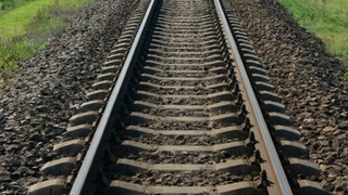 Железная дорога / Изображение сгенерировано с помощью нейросети GigaChat