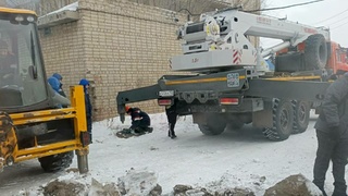 Ремонтная бригада на месте прорыва трубы / Фото: СГК Рубцовск