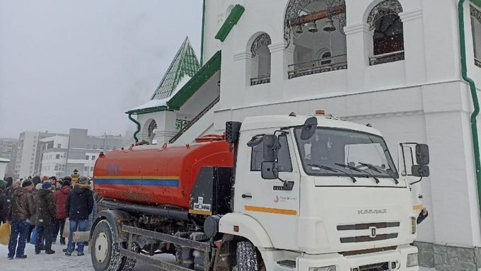 Водоканал обеспечит храм водой / Фото: "Росводоканал Барнаул"