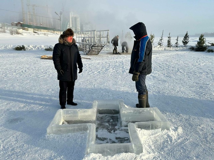 Игорь Лисин проконтролировал состояние купелей / Фото: @barnaul_org