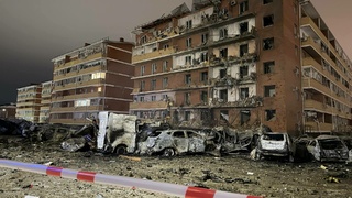 Горели жилой дом и парковка / Фото из Telegram-канала Мурата Кумпилова