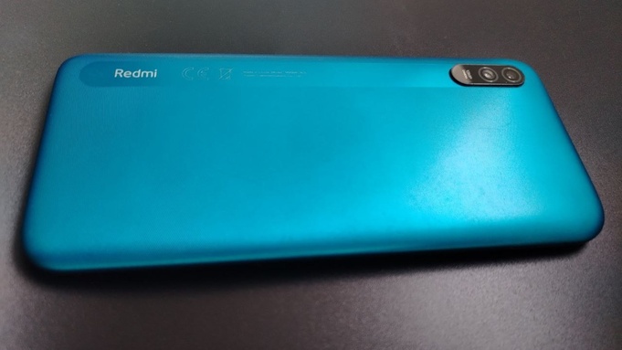 Смартфон Xiaomi / Фото: пресс-служба МТС