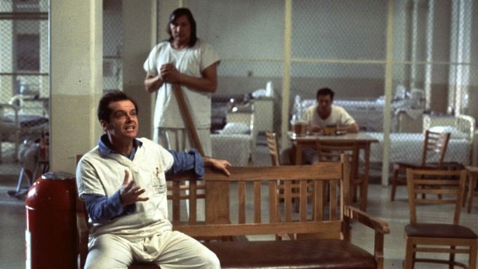 Кадр из фильма "Пролетая над гнездом кукушки"