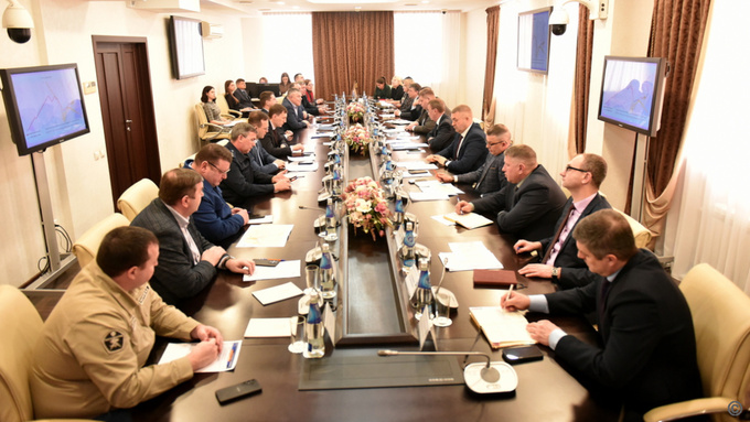 Совещание по реконструкции водопровода / Фото: barnaul.org