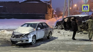 Жесткое ДТП в Барнауле / Фото: amic.ru 