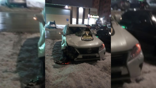 Поврежденный автомобиль / Фото: "Инцидент Барнаул"