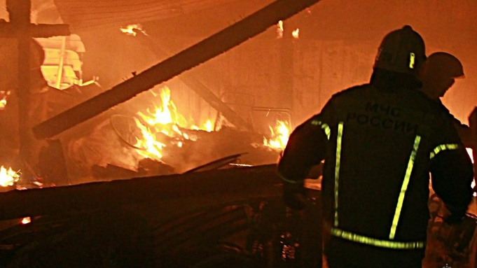 Пожар / Фото: https://max.ru/mchs_altkray
