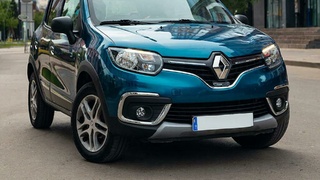 Автомобиль Renault / Изображение сгенерировано GigaChat от Сбера / amic.ru