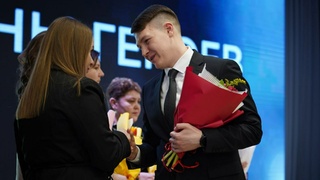 Фотовыставка "Жены Героев" и торжественное мероприятие по этому поводу / Фото: пресс-служба "Единой России"