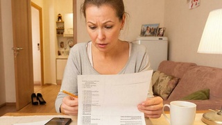 ЖКХ, коммуналка / Изображение сгенерировано GigaChat от Сбера / amic.ru