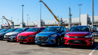 Авто, утильсбор / Изображение сгенерировано 