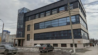 Заброшенный бизнес-центр по адресу Пролетарская, 89 / Фото: amic.ru / Екатерина Смолихина 