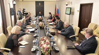 Совещание в мэрии Барнаула / Фото: официальный сайт города Барнаула