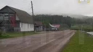 Люди распродают дома  в районе Манской петли / Фото: Shot