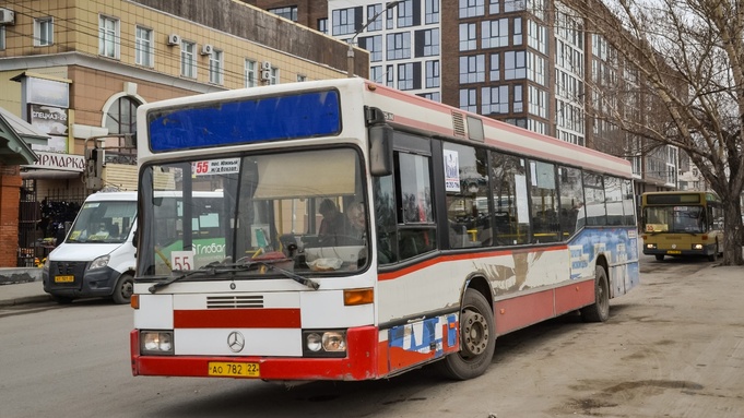 Автобус в Барнауле / Фото: сообщество транспорта в Барнауле 