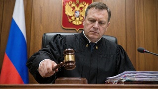 Судья / Суд / Изображение сгенерировано ИИ ChatGPT / amic.ru