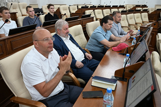 Расширенное заседание комитета АКЗС / Фото: АКЗС Алтайского края