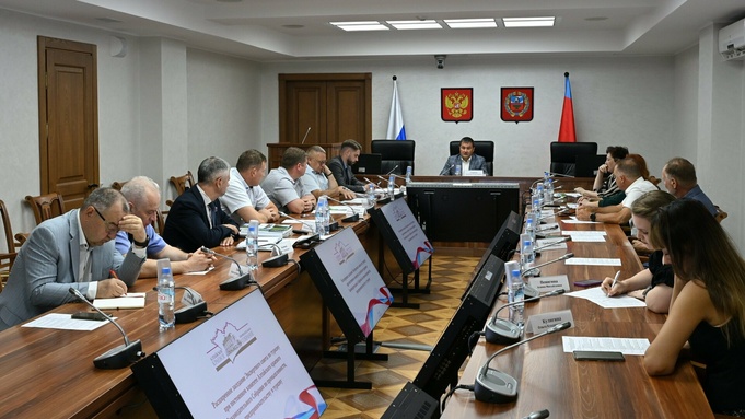 Рабочее совещание / Фото: пресс-служба АКЗС