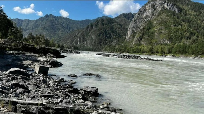 Река Катунь на Алтае / Фото: МЧС по Алтайскому краю