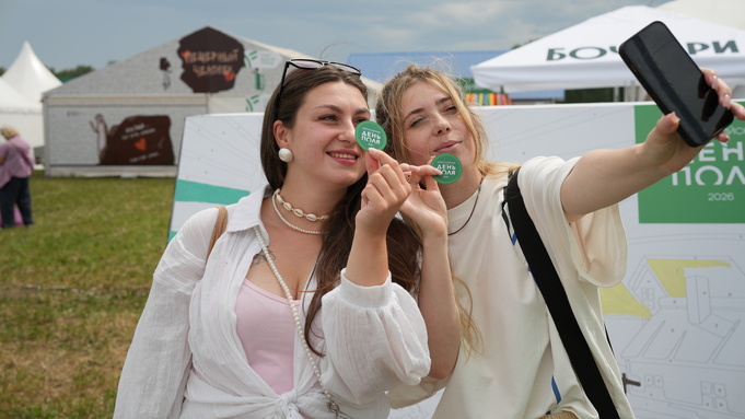 Две Юли в Барнауле / Фото из архива героев публикации