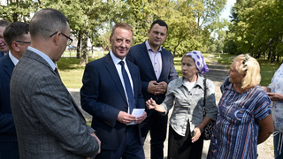 Вячеслав Франк провел выездное совещание / Фото: официальный сайт Барнаула