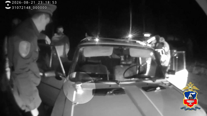 Задержание водителя / Фото: портал "МВД медиа"