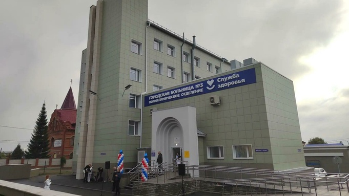 Корпус поликлиники горбольницы № 3 на ул. Матросова / Фото: amic.ru