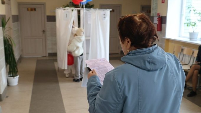 Выборы-2026 в Барнауле / Фото: Екатерина Смолихина, Алина Богомолова / amic.ru