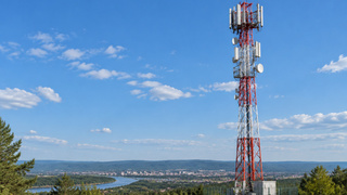 Вышка сотовой связи / Фото: создано в ChatGPT