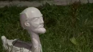 Скульптура в Уфе / Фото: телеграм-канал "Mash Batash"