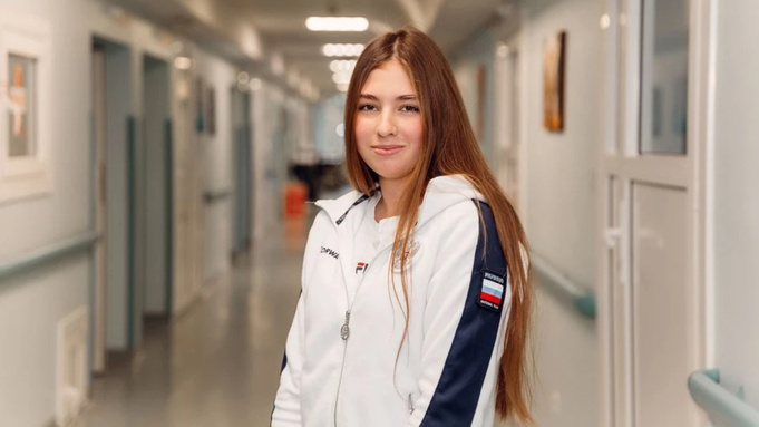 Врачи спасли 16-летнюю спортсменку в Новосибирске / Фото: НМИЦ им. Мешалкина