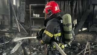 Пожар в Барнауле / Фото: пресс-служба МЧС по Алтайскому краю
