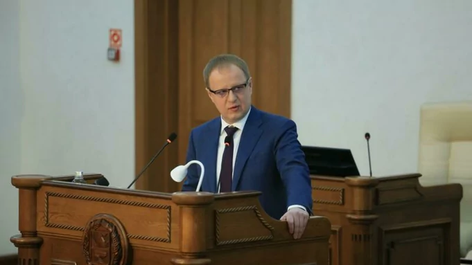 Отчет Виктора Томенко за 2023 год / Фото: amic.ru / Екатерина Смолихина