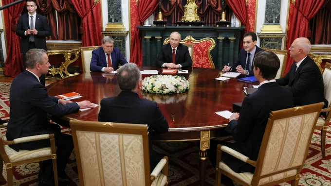 Владимир Путин на&nbsp;встрече со&nbsp;Стивеном Уиткоффом и&nbsp;Джаредом Кушнером&nbsp;/ Фото:&nbsp;kremlin.ru

