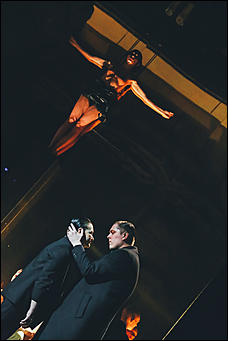    Особенная история. Как в Молодежном театре прошла премьера спектакля "Мария Стюарт"