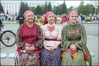 7 сентября 2019 г., Барнаул. Екатерина Смолихина   Авиашоу, бокс и фейерверк: как Барнаул отметил свое 289-летие