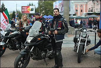 7 сентября 2019 г., Барнаул. Екатерина Смолихина   Авиашоу, бокс и фейерверк: как Барнаул отметил свое 289-летие