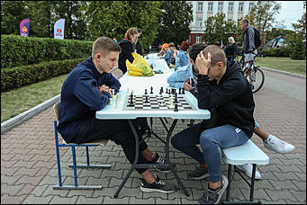 7 сентября 2019 г., Барнаул. Екатерина Смолихина   Авиашоу, бокс и фейерверк: как Барнаул отметил свое 289-летие