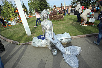 7 сентября 2019 г., Барнаул. Екатерина Смолихина   Авиашоу, бокс и фейерверк: как Барнаул отметил свое 289-летие