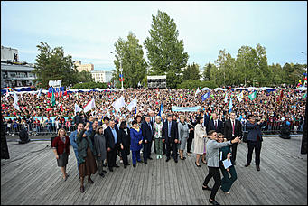 7 сентября 2019 г., Барнаул. Екатерина Смолихина   Авиашоу, бокс и фейерверк: как Барнаул отметил свое 289-летие