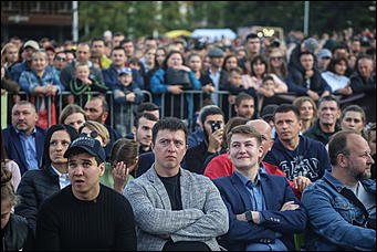 7 сентября 2019 г., Барнаул. Екатерина Смолихина   Авиашоу, бокс и фейерверк: как Барнаул отметил свое 289-летие