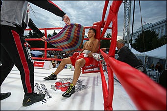 7 сентября 2019 г., Барнаул. Екатерина Смолихина   Авиашоу, бокс и фейерверк: как Барнаул отметил свое 289-летие