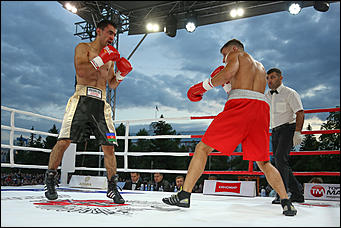 7 сентября 2019 г., Барнаул. Екатерина Смолихина   Авиашоу, бокс и фейерверк: как Барнаул отметил свое 289-летие