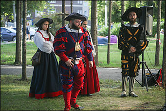 22 августа 2019 г., Барнаул   Барнаульцам показали настоящие рыцарские бои и рассказали о костюмах XVI века