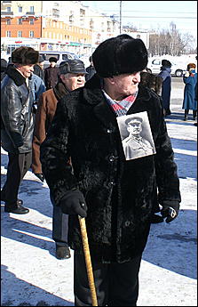 3 марта 2007 г., Барнаул   Митинг протеста "против антисоциальных реформ и повышения цен" в Барнауле