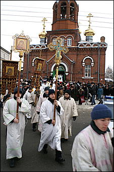19 января 2007 г., Барнаул   Крестный ход в Барнауле на праздник Крещения Господня 