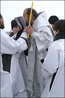 19 января 2007 г., Барнаул   Крестный ход в Барнауле на праздник Крещения Господня 